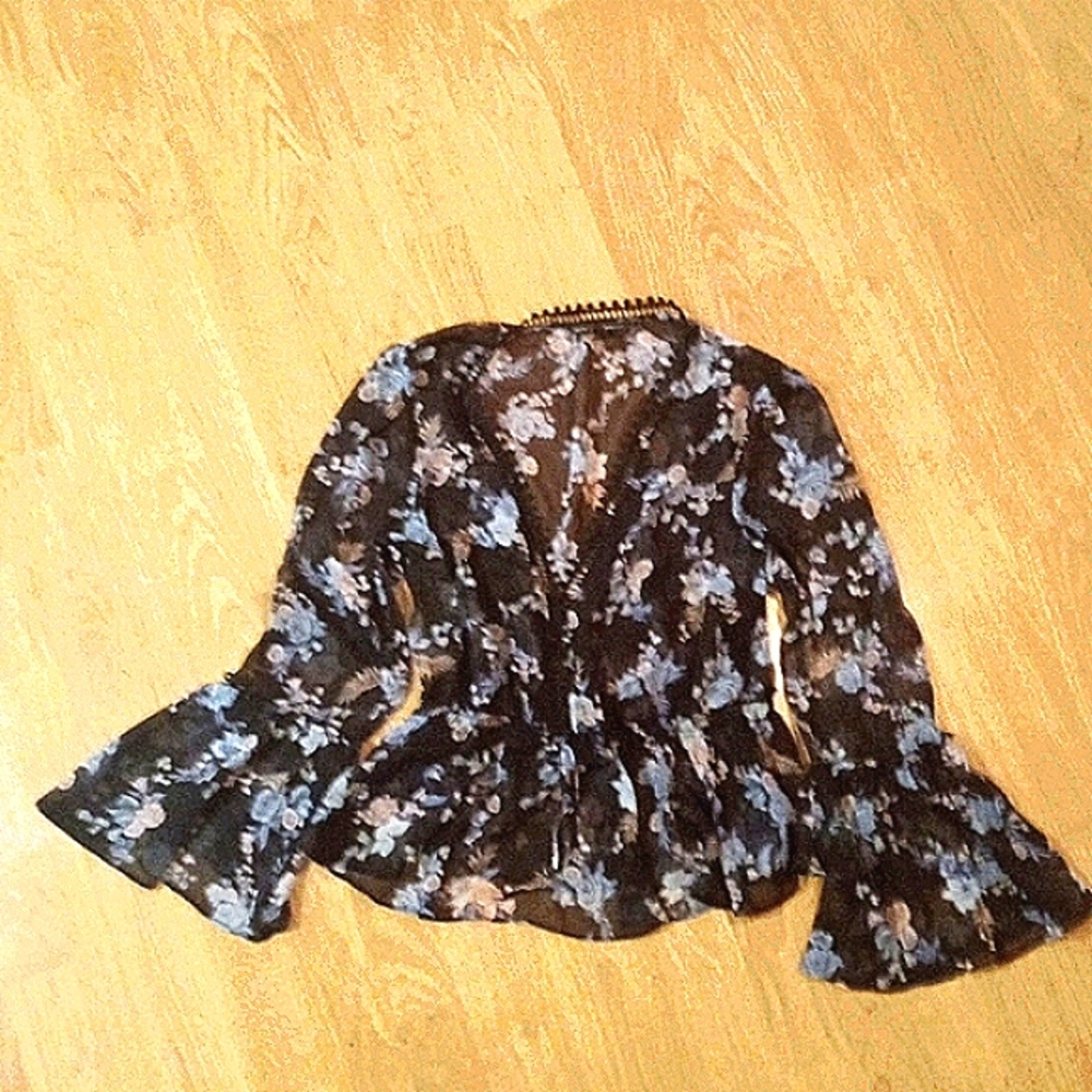 White House Black Market shirt